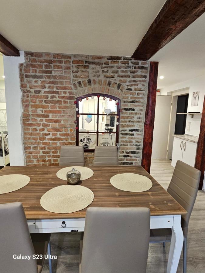 Ferienwohnung ,,Hinter Der Mauer" Hildburghausen Eksteriør billede