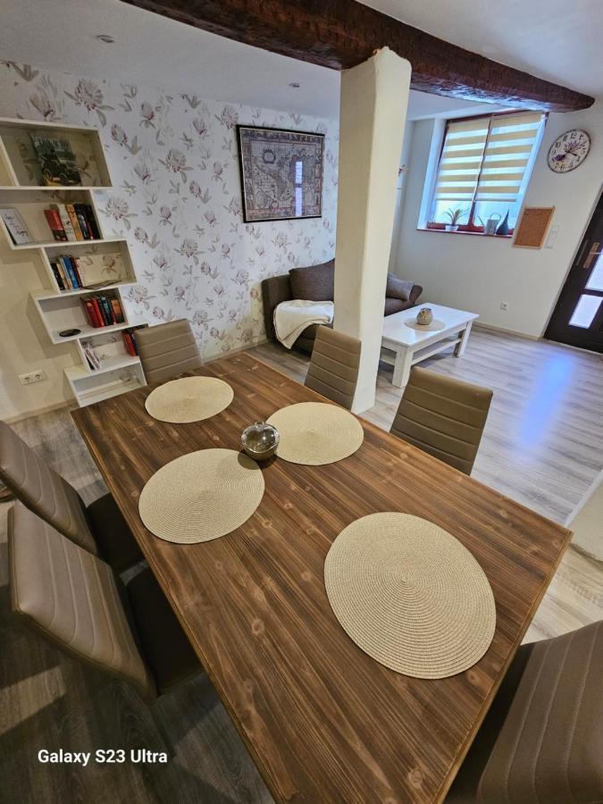 Ferienwohnung ,,Hinter Der Mauer" Hildburghausen Eksteriør billede