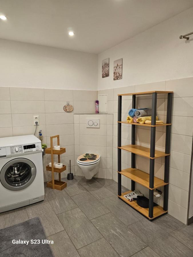 Ferienwohnung ,,Hinter Der Mauer" Hildburghausen Eksteriør billede